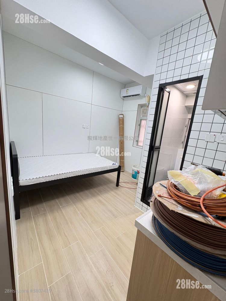 Nam Fung Mansion Rental 1 Bedroom , 1 Bathroom 180 ft² ( 16.7 m² )