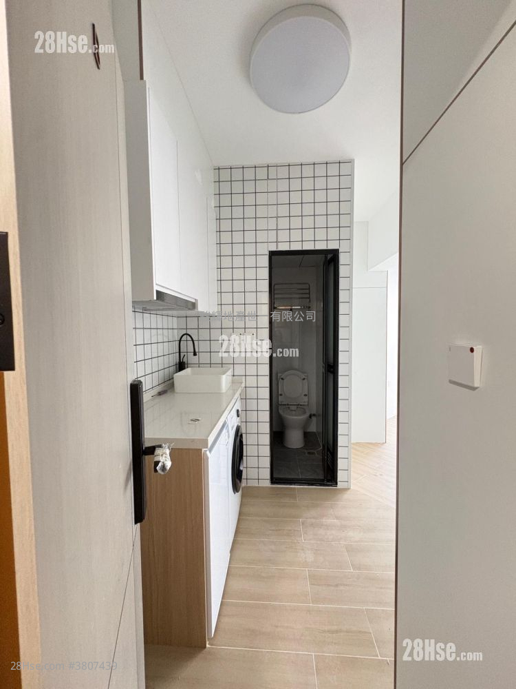 Nam Fung Mansion Rental 1 Bedroom , 1 Bathroom 180 ft² ( 16.7 m² )