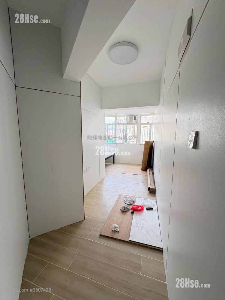 Nam Fung Mansion Rental 1 Bedroom , 1 Bathroom 180 ft² ( 16.7 m² )
