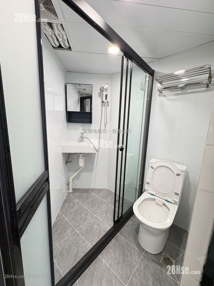 Nam Fung Mansion Rental 1 Bedroom , 1 Bathroom 180 ft² ( 16.7 m² )