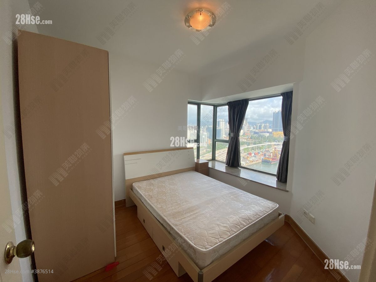 Island Harbourview Rental 2 Bedrooms , 1 Bathroom 520 ft² ( 48.3 m² )