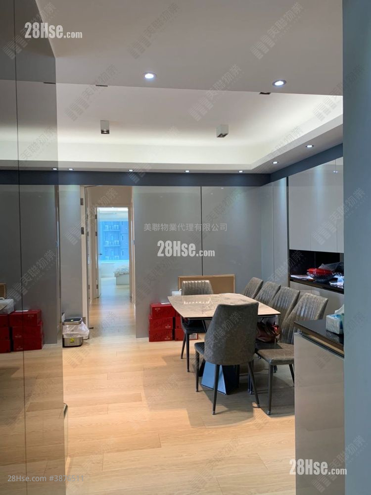 Festival City Rental 4 Bedrooms , 3 Bathrooms 961 ft² ( 89.3 m² )