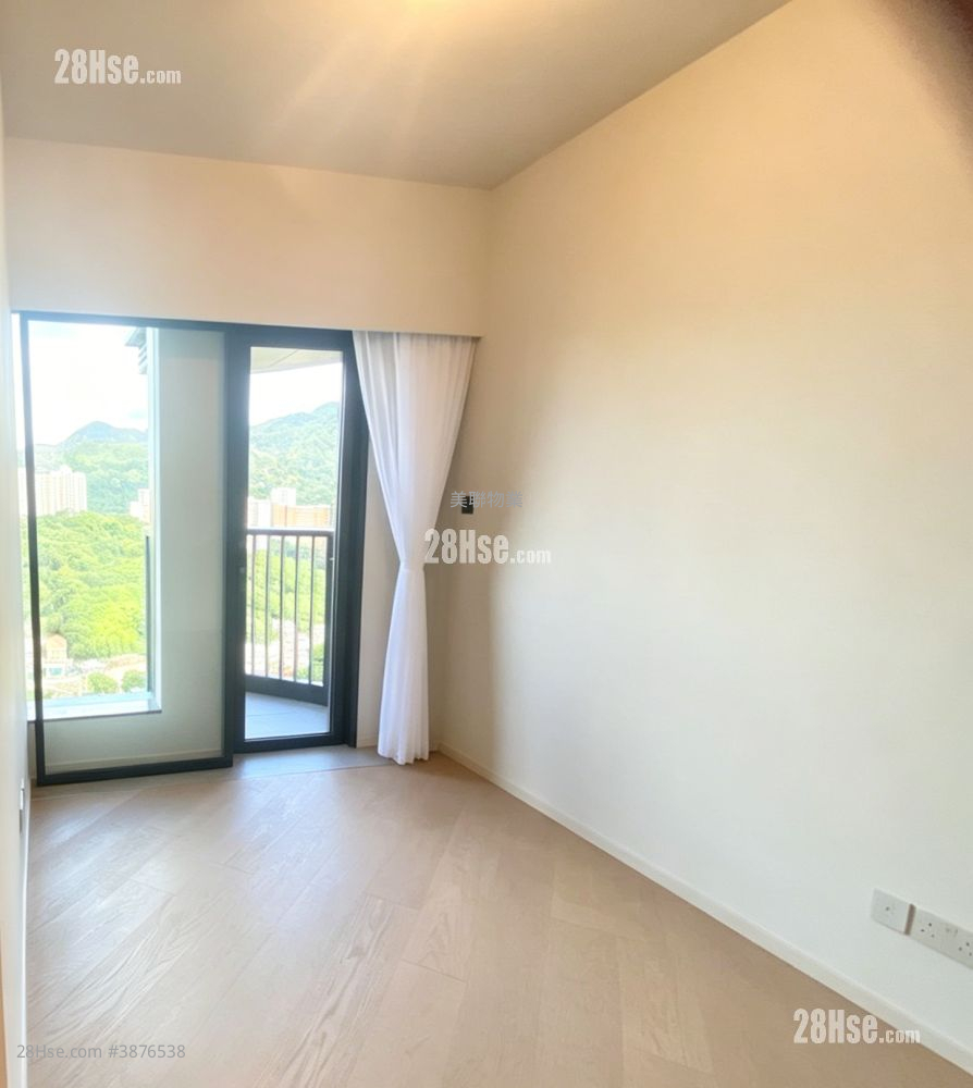 The Pavilia Farm Rental 4 Bedrooms , 2 Bathrooms 772 ft² ( 71.7 m² )