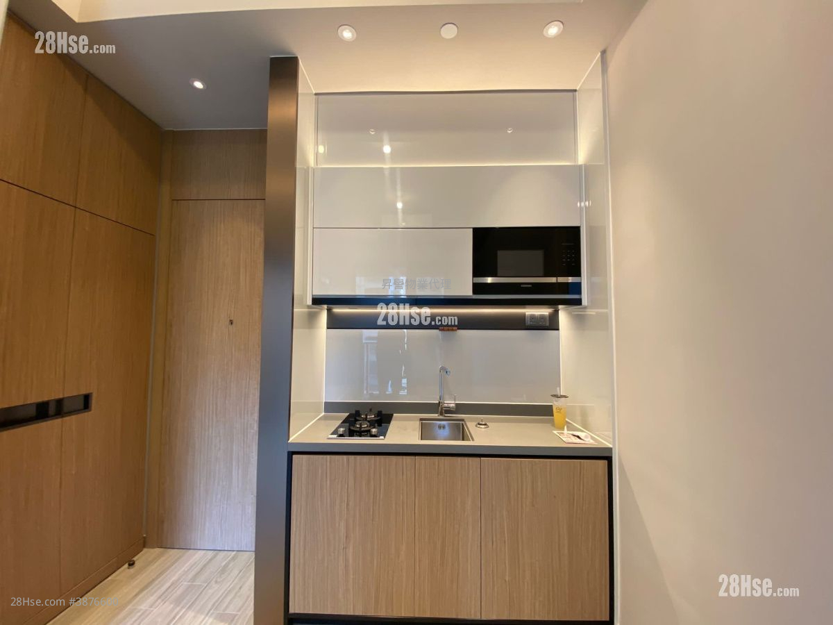 The Vantage Rental Studio 196 ft² ( 18.2 m² )