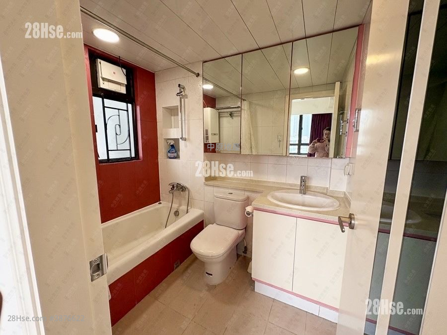 Parc Oasis Rental 3 Bedrooms , 2 Bathrooms 1,072 ft² ( 99.6 m² )