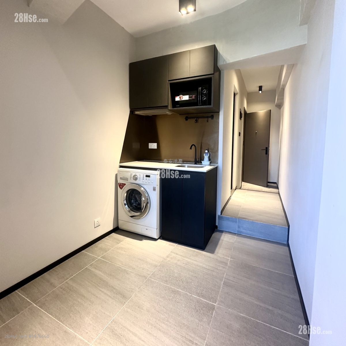 Apartment Rental 1 Bedroom , 1 Bathroom 180 ft² ( 16.7 m² )