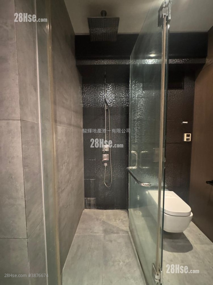 Intelligent Court Sell 1 Bedroom , 1 Bathroom 424 ft² ( 39.4 m² )