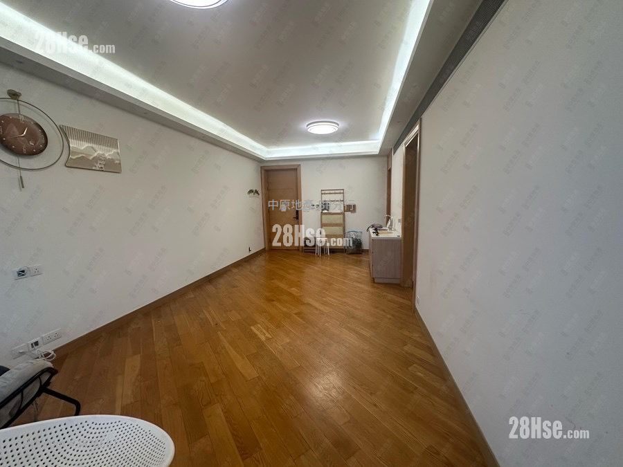 Manhattan Hill Sell 4 Bedrooms 1,351 ft² ( 125.5 m² )