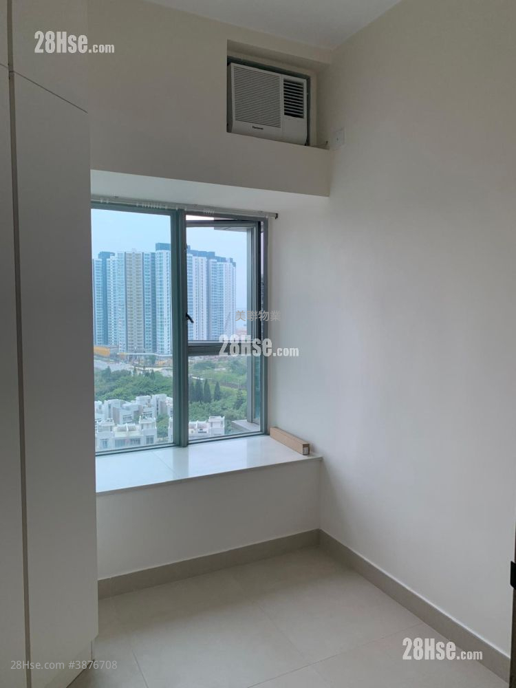 Coastal Skyline Rental 3 Bedrooms , 2 Bathrooms 771 ft² ( 71.6 m² )