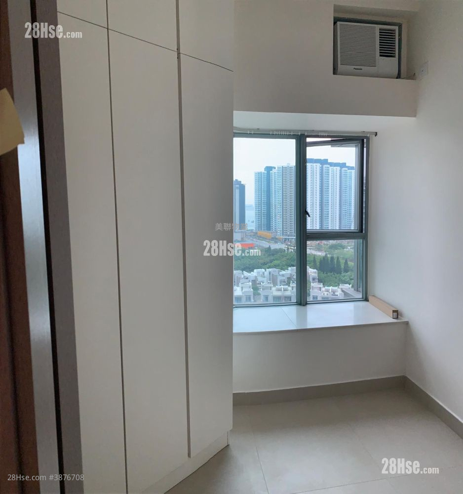 Coastal Skyline Rental 3 Bedrooms , 2 Bathrooms 771 ft² ( 71.6 m² )