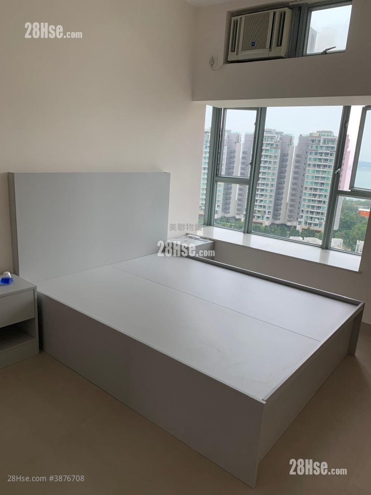 Coastal Skyline Rental 3 Bedrooms , 2 Bathrooms 771 ft² ( 71.6 m² )