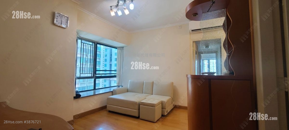 Metro City Rental 3 Bedrooms , 2 Bathrooms 545 ft² ( 50.6 m² )