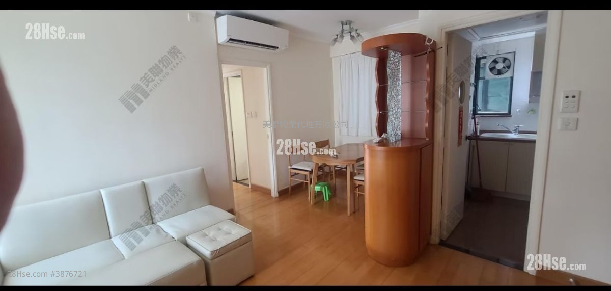 Metro City Rental 3 Bedrooms , 2 Bathrooms 545 ft² ( 50.6 m² )