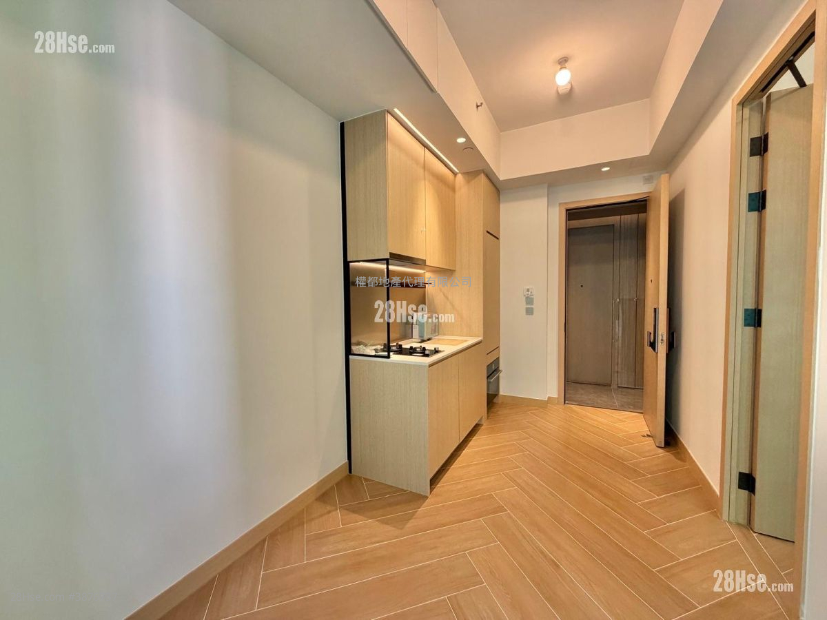 The Haddon Rental 1 Bedroom , 1 Bathroom 266 ft² ( 24.7 m² )