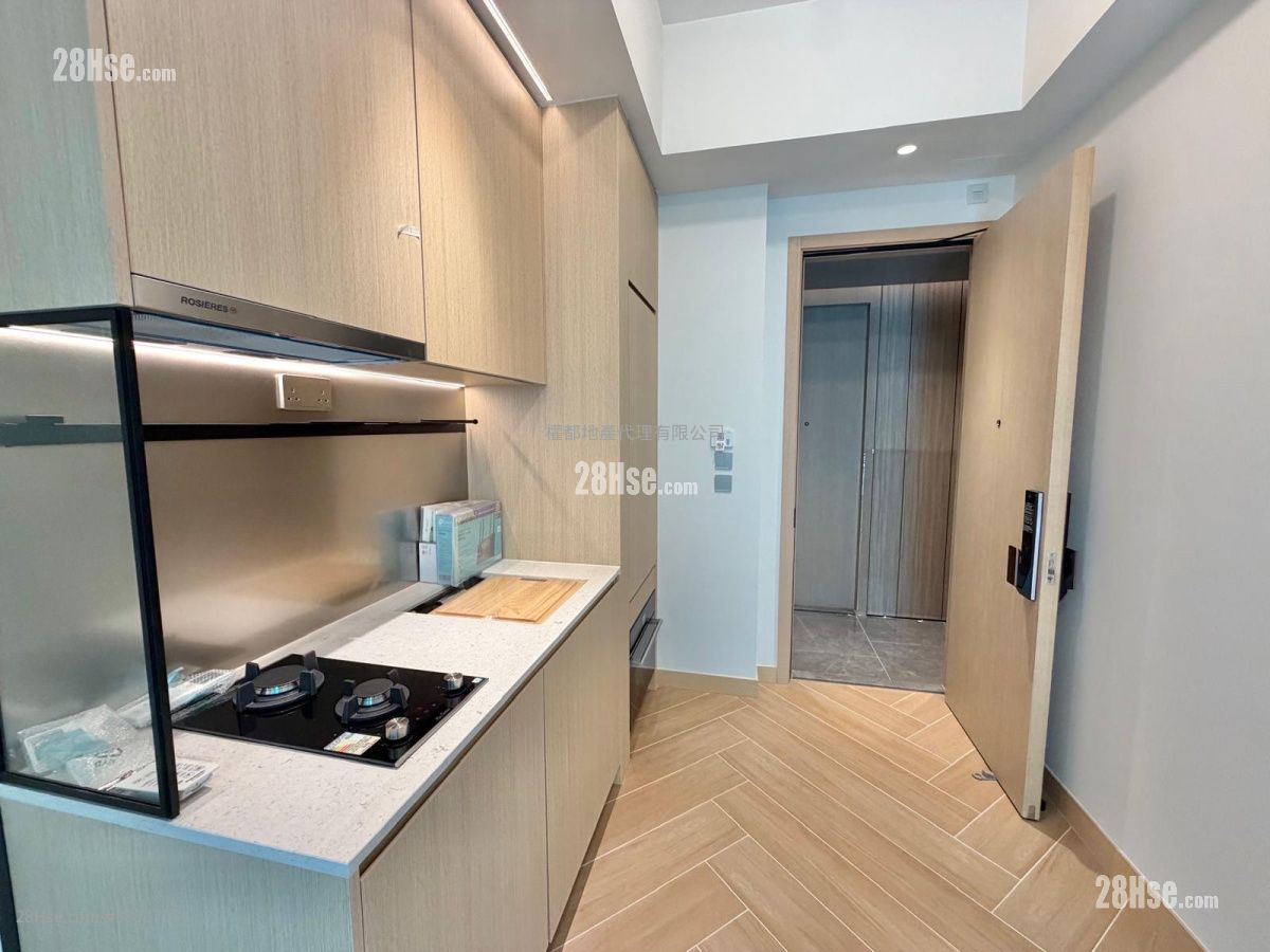 The Haddon Rental 1 Bedroom , 1 Bathroom 266 ft² ( 24.7 m² )