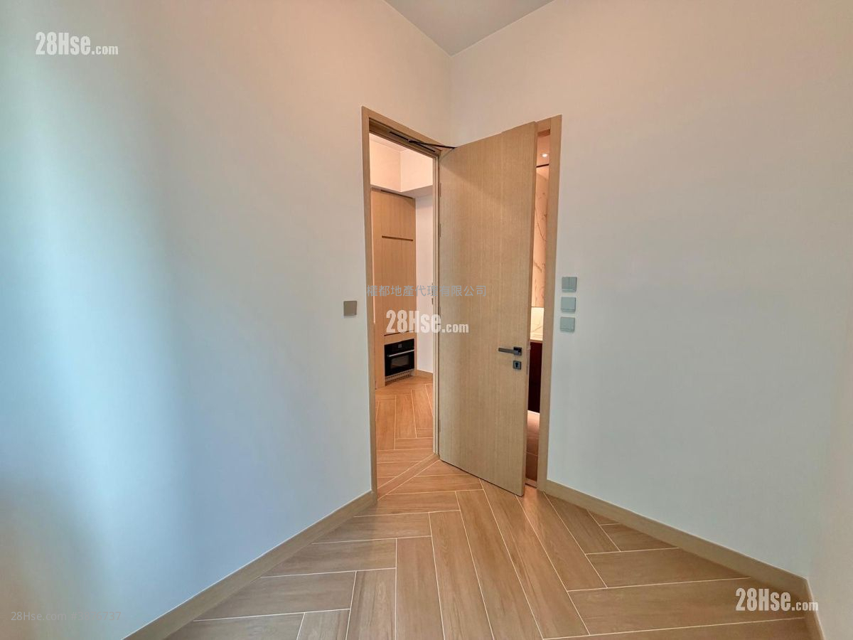 The Haddon Rental 1 Bedroom , 1 Bathroom 266 ft² ( 24.7 m² )
