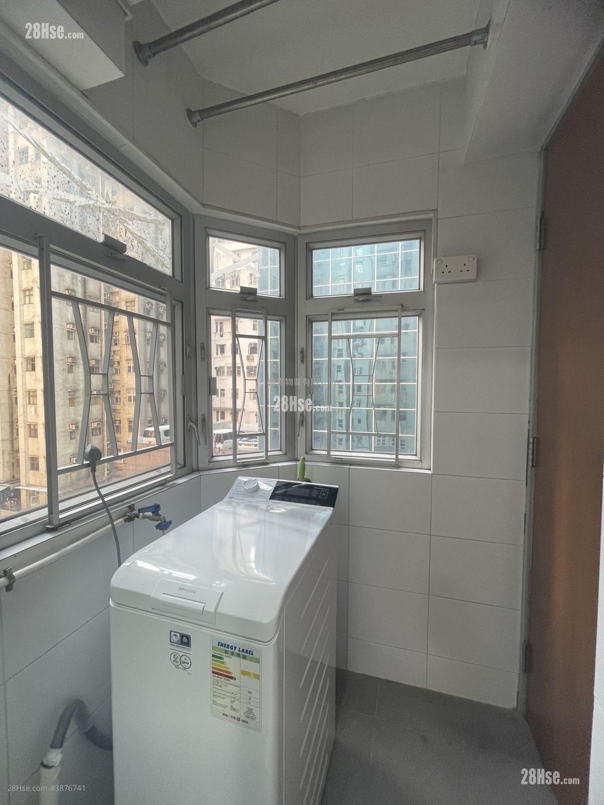 Apartment Rental 1 Bedroom , 1 Bathroom 280 ft² ( 26.0 m² )