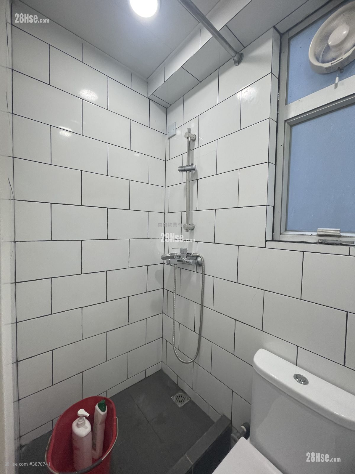 Apartment Rental 1 Bedroom , 1 Bathroom 280 ft² ( 26.0 m² )