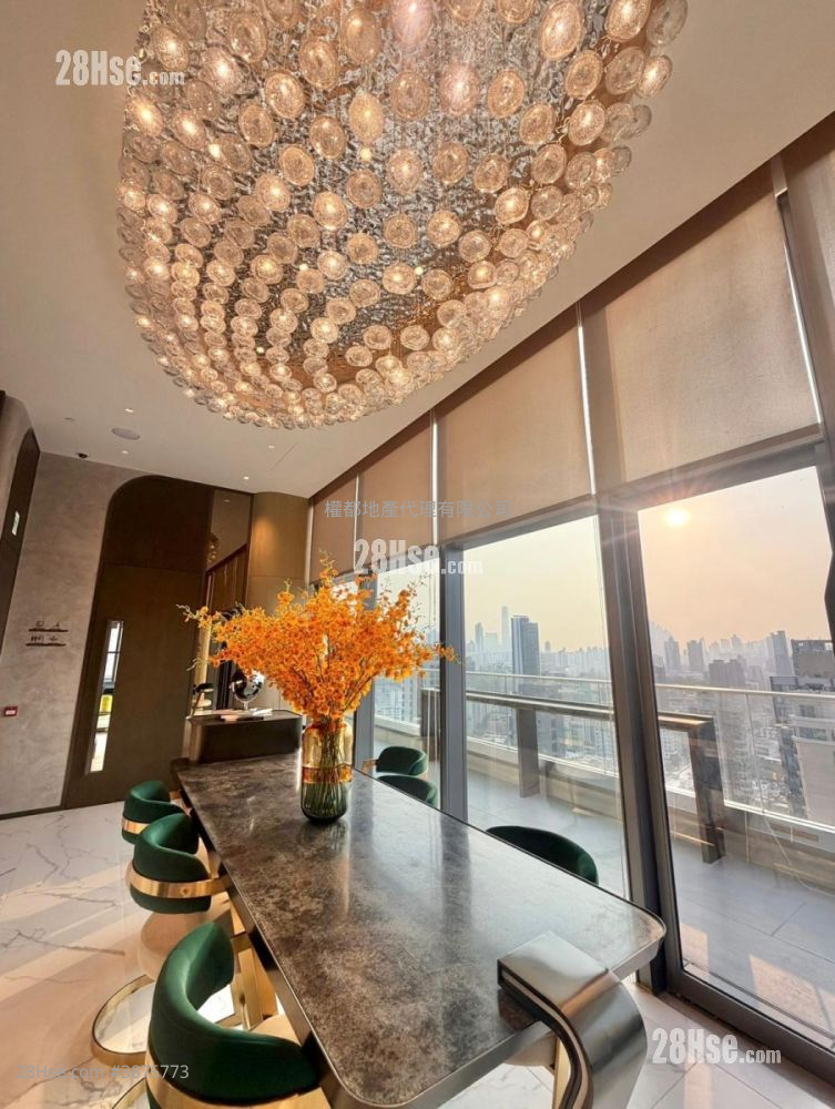 Eight Southpark Rental 2 Bedrooms , 1 Bathroom 351 ft² ( 32.6 m² )