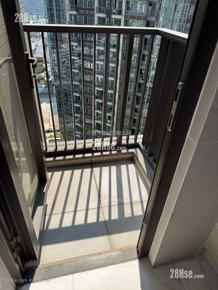 The Visionary Rental 1 Bedroom , 1 Bathroom 441 ft² ( 41.0 m² )