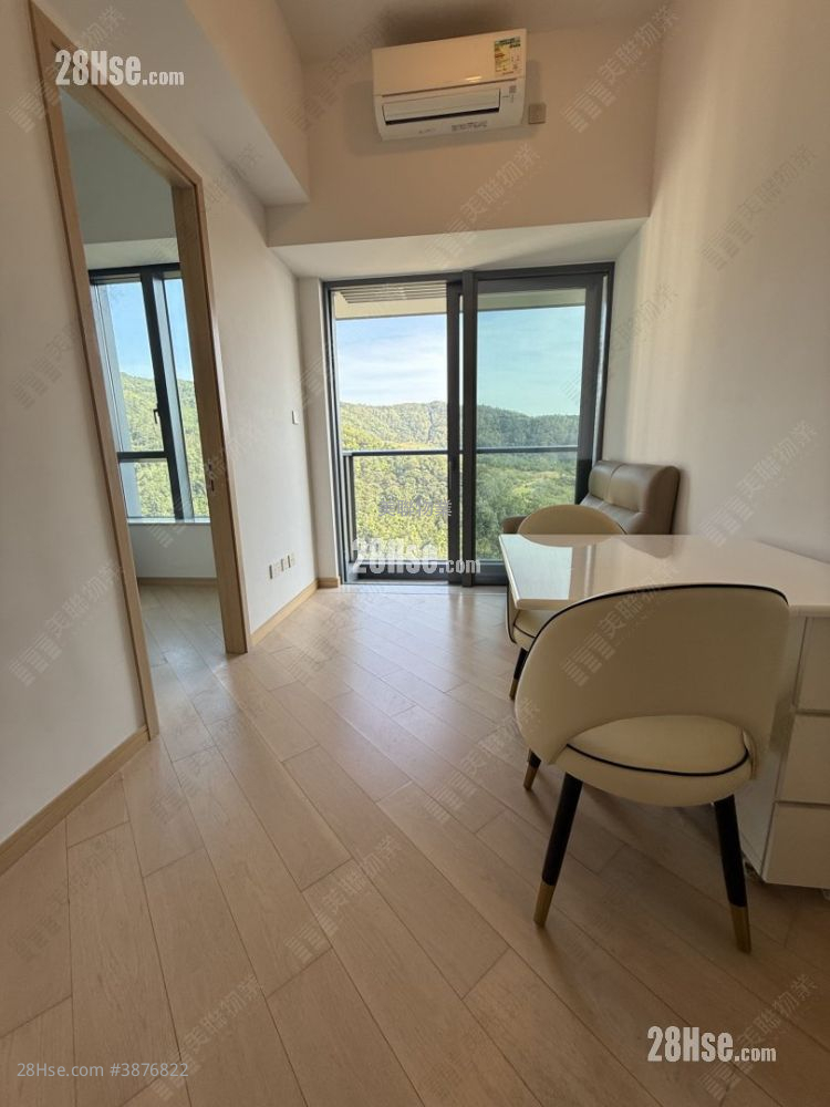 Manor Hill Rental 2 Bedrooms , 1 Bathroom 428 ft² ( 39.8 m² )