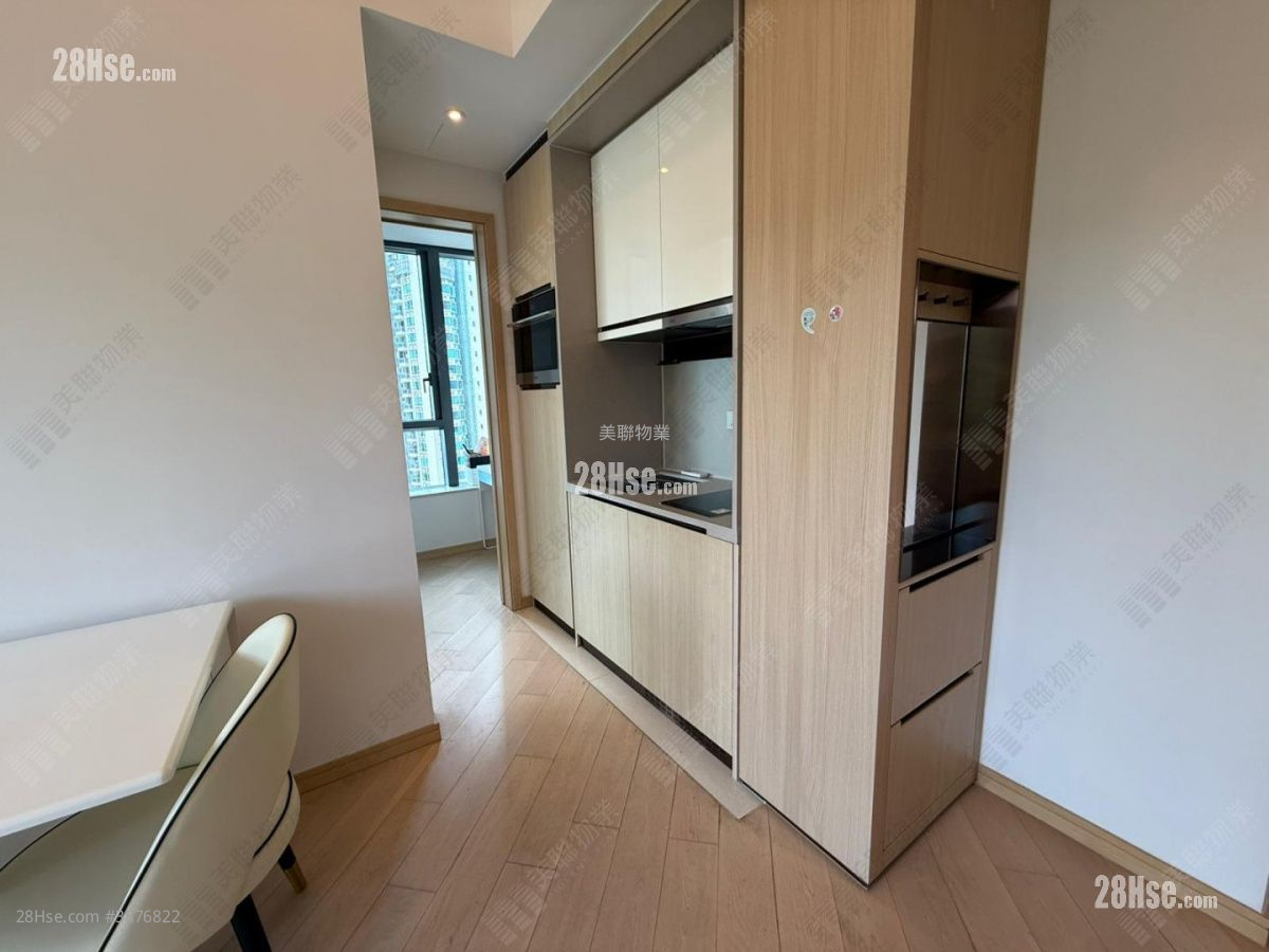 Manor Hill Rental 2 Bedrooms , 1 Bathroom 428 ft² ( 39.8 m² )