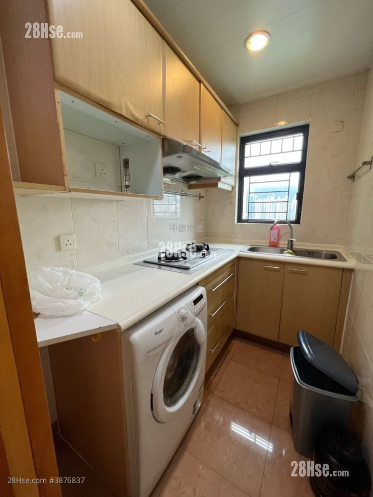 Grand Horizon Sell 2 Bedrooms , 1 Bathroom 463 ft² ( 43.0 m² )