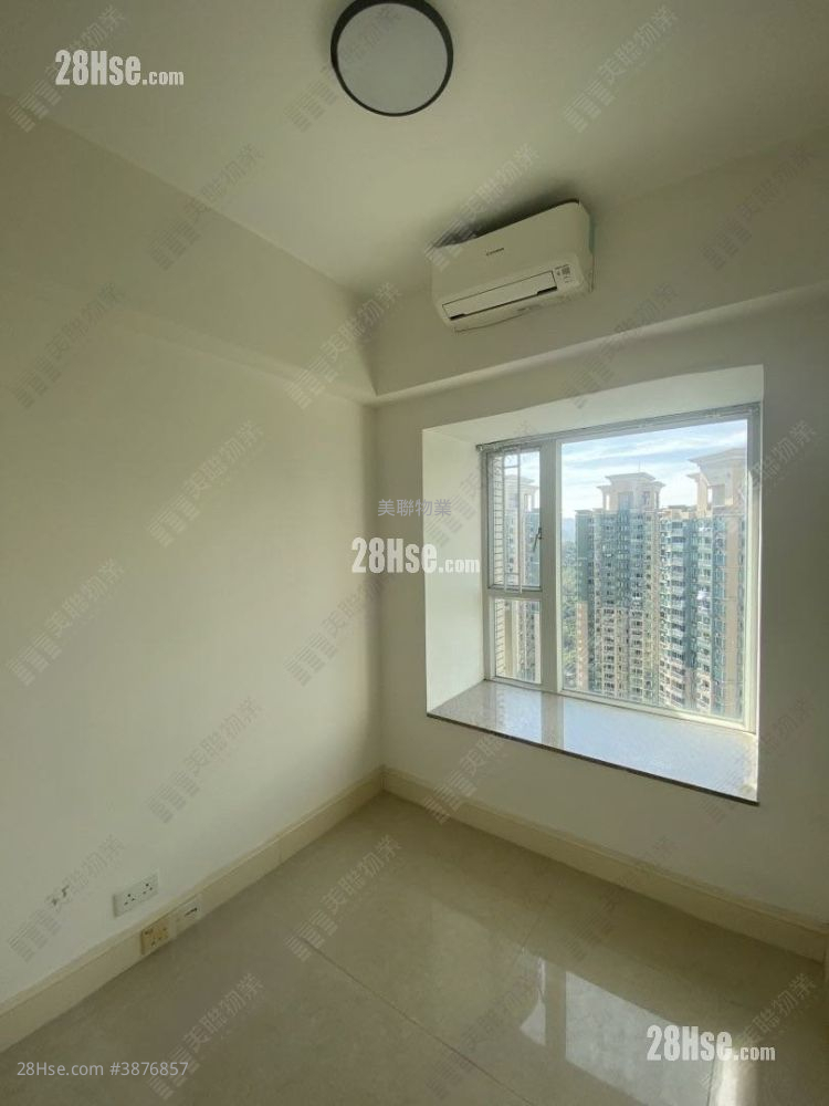 Metro Town Sell 3 Bedrooms , 2 Bathrooms 642 ft² ( 59.6 m² )