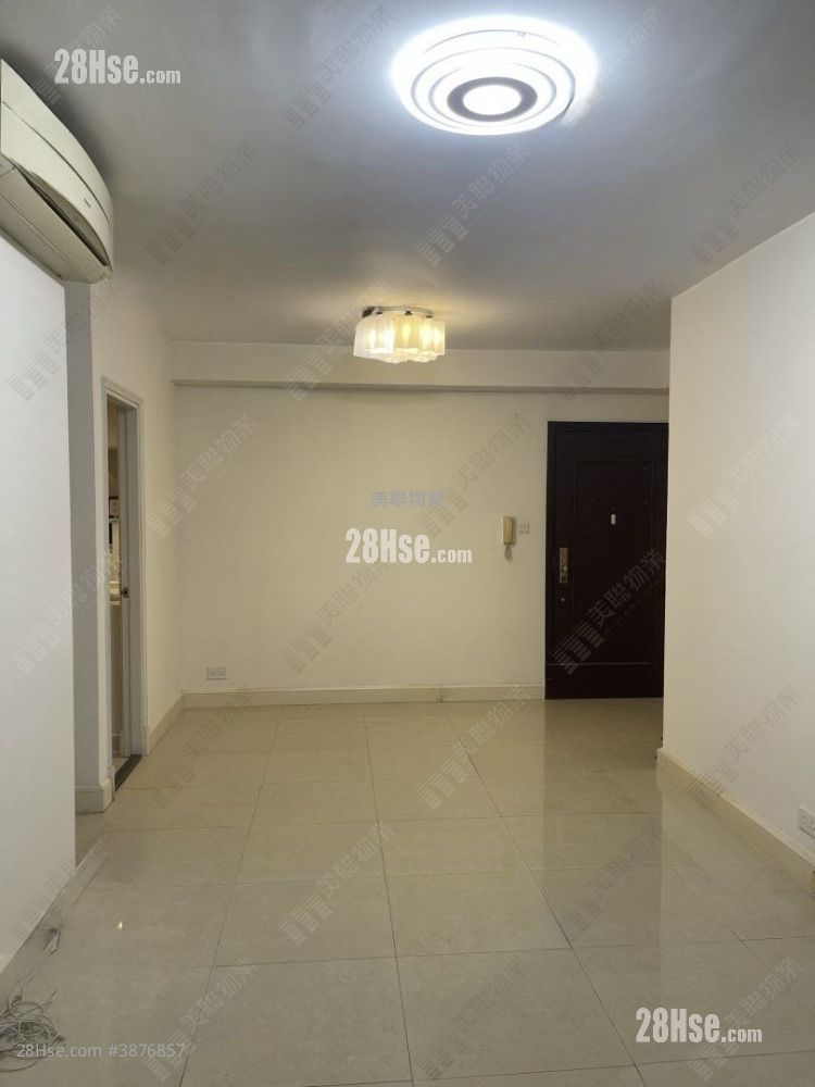 Metro Town Sell 3 Bedrooms , 2 Bathrooms 642 ft² ( 59.6 m² )