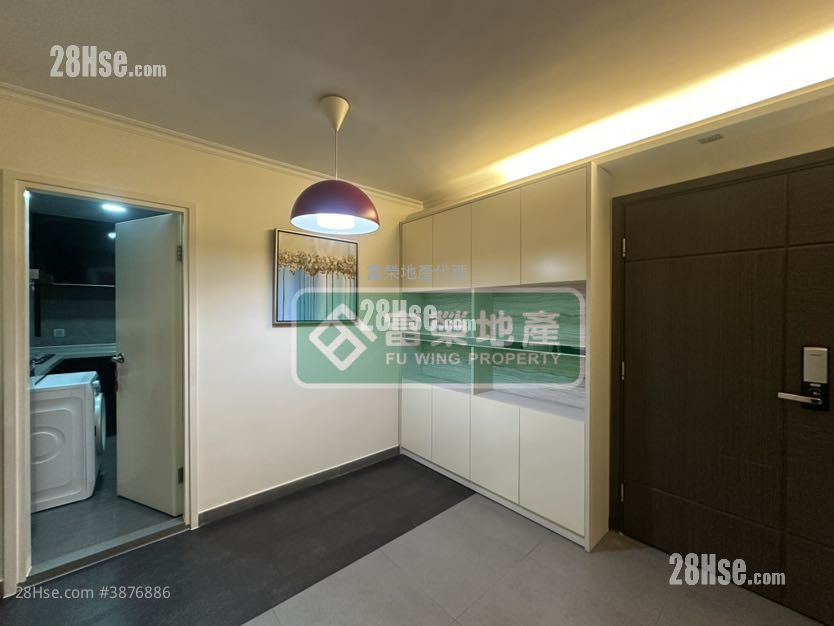 Ming Garden Rental 714 ft² ( 66.3 m² )
