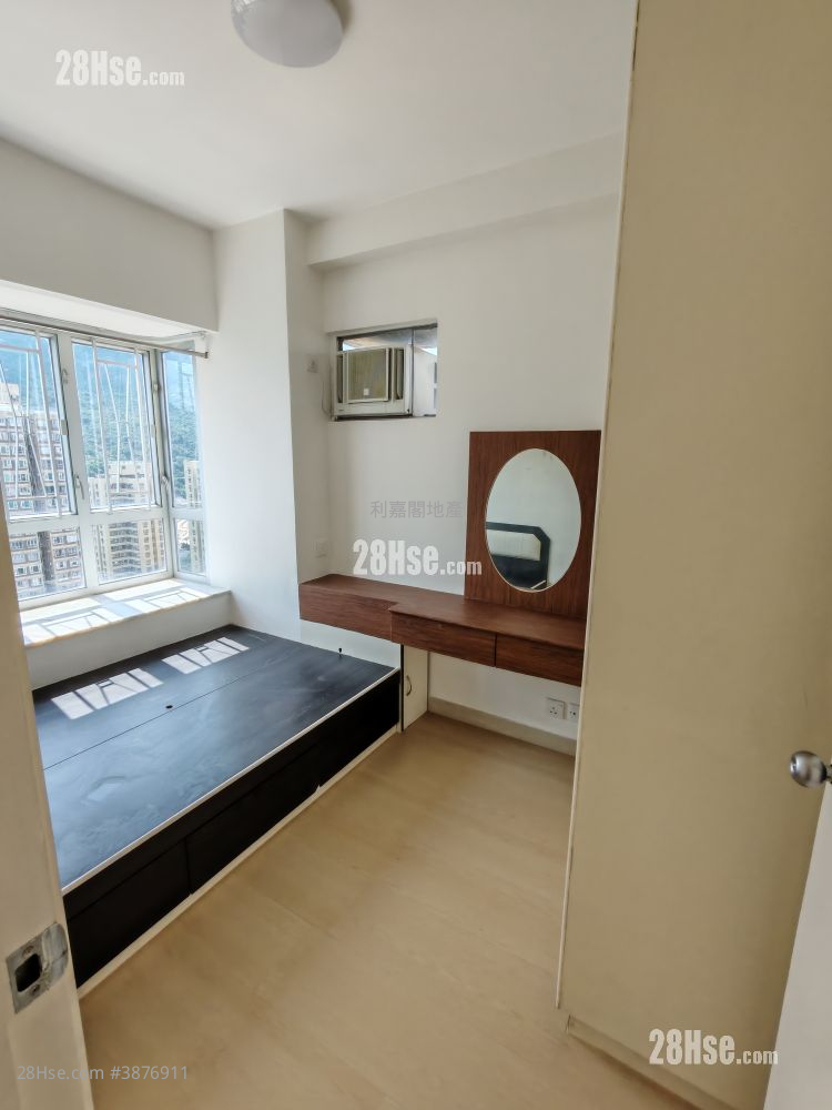 Tuen Mun Town Plaza Rental 2 Bedrooms , 1 Bathroom 349 ft² ( 32.4 m² )