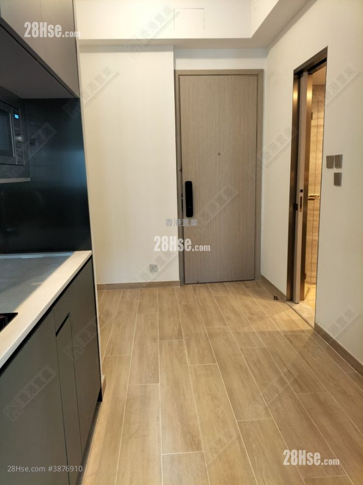 Soyo Square Rental Studio , 1 Bathroom 177 ft² ( 16.4 m² )