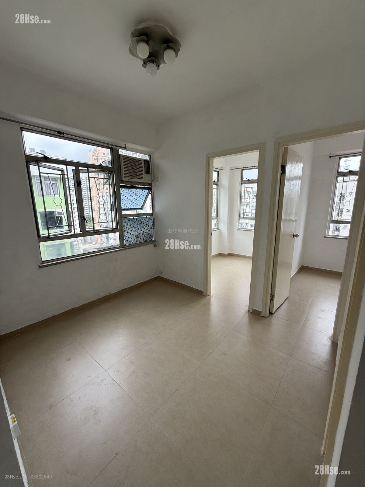 Hing Lung Building Rental 2 Bedrooms , 1 Bathroom 268 ft² ( 24.9 m² )