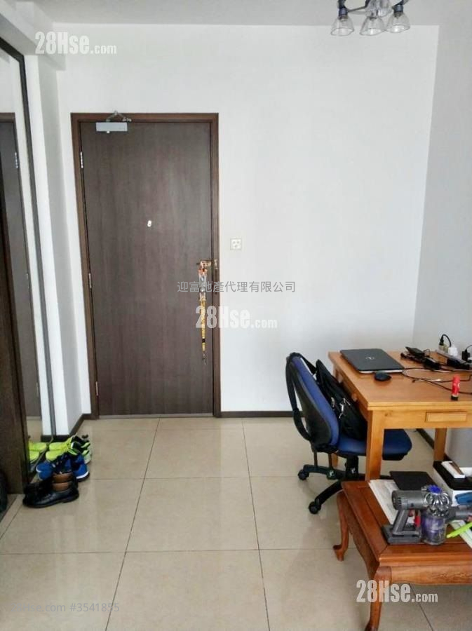 The Metropolis Residence Sell 2 Bedrooms , 1 Bathroom 464 ft² ( 43.1 m² )