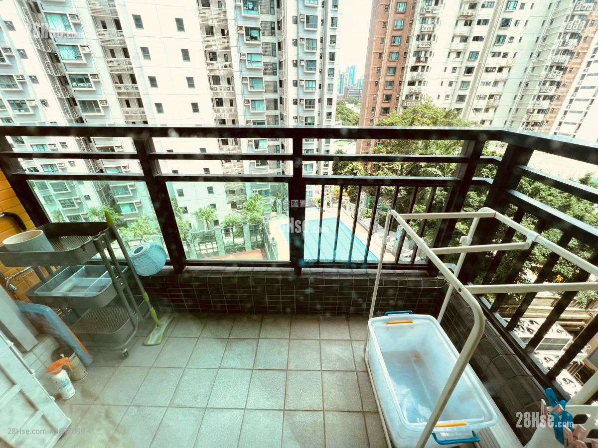 City 18 Rental 1 Bedroom , 1 Bathroom 248 ft² ( 23.0 m² )