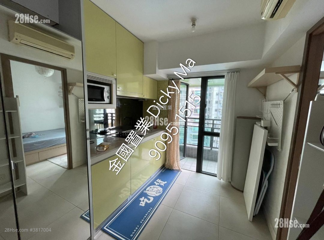 City 18 Rental 1 Bedroom , 1 Bathroom 248 ft² ( 23.0 m² )