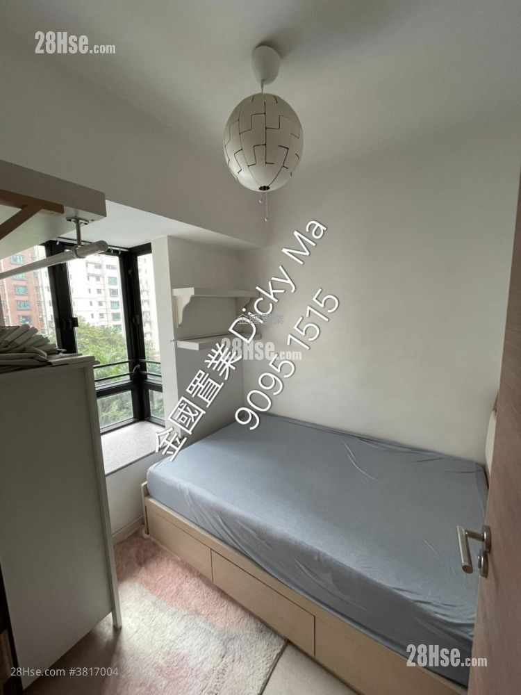 City 18 Rental 1 Bedroom , 1 Bathroom 248 ft² ( 23.0 m² )