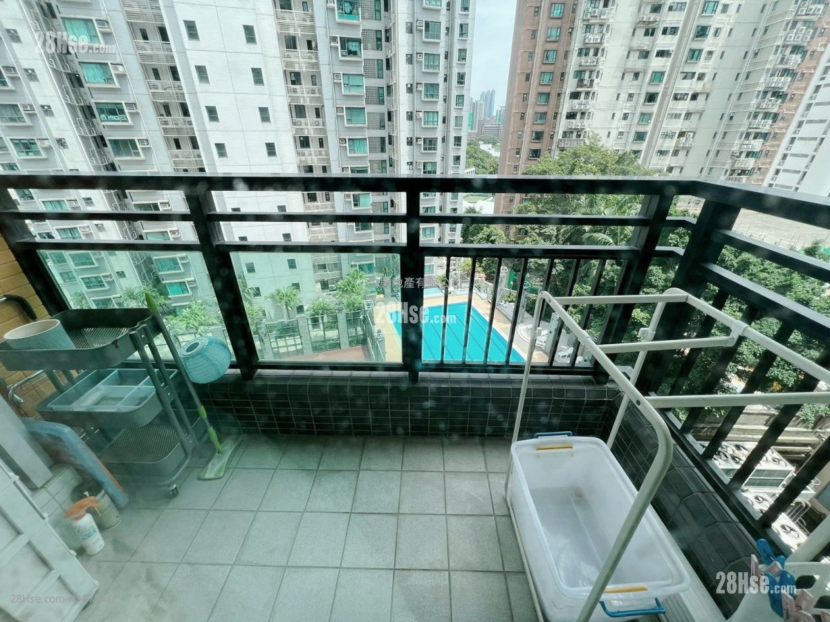 City 18 Rental 1 Bedroom , 1 Bathroom 248 ft² ( 23.0 m² )