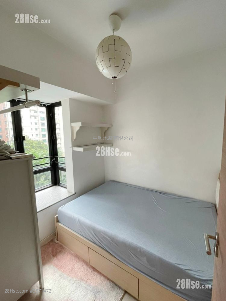 City 18 Rental 1 Bedroom , 1 Bathroom 248 ft² ( 23.0 m² )