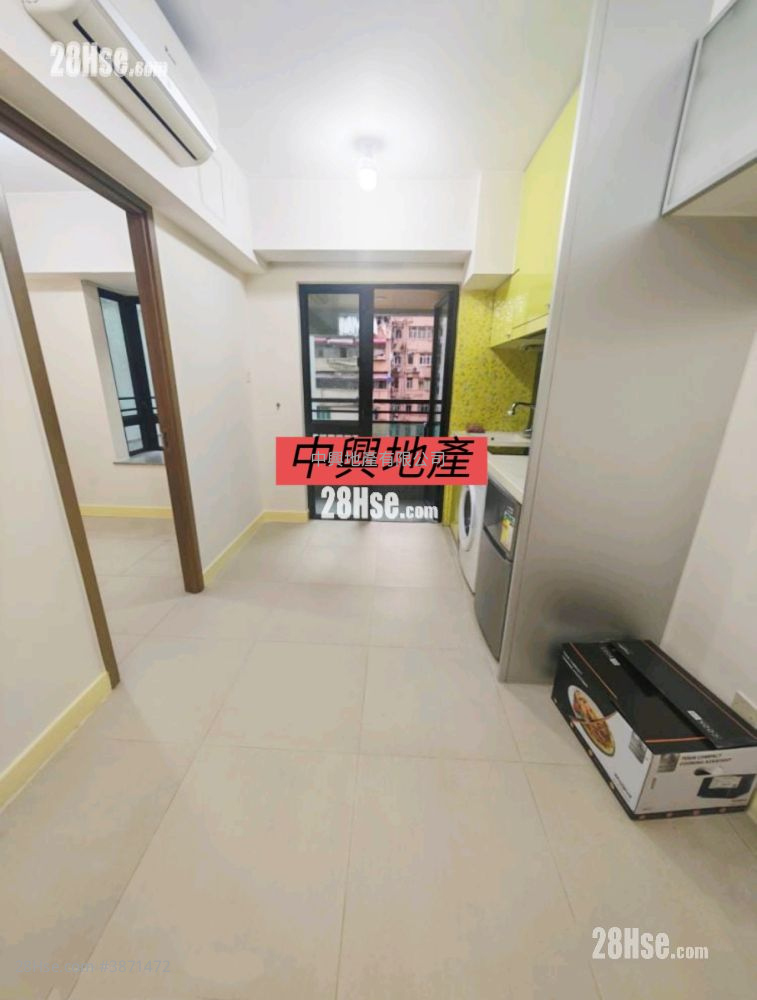City 18 Rental 1 Bedroom , 1 Bathroom 248 ft² ( 23.0 m² )