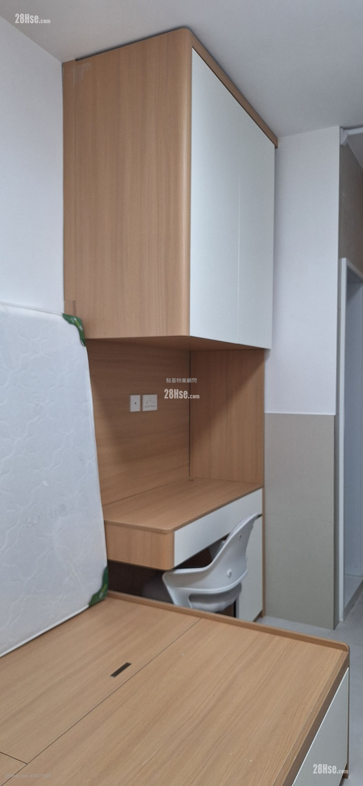 Leigyinn Building Rental 1 Bathroom 100 ft² ( 9.3 m² )