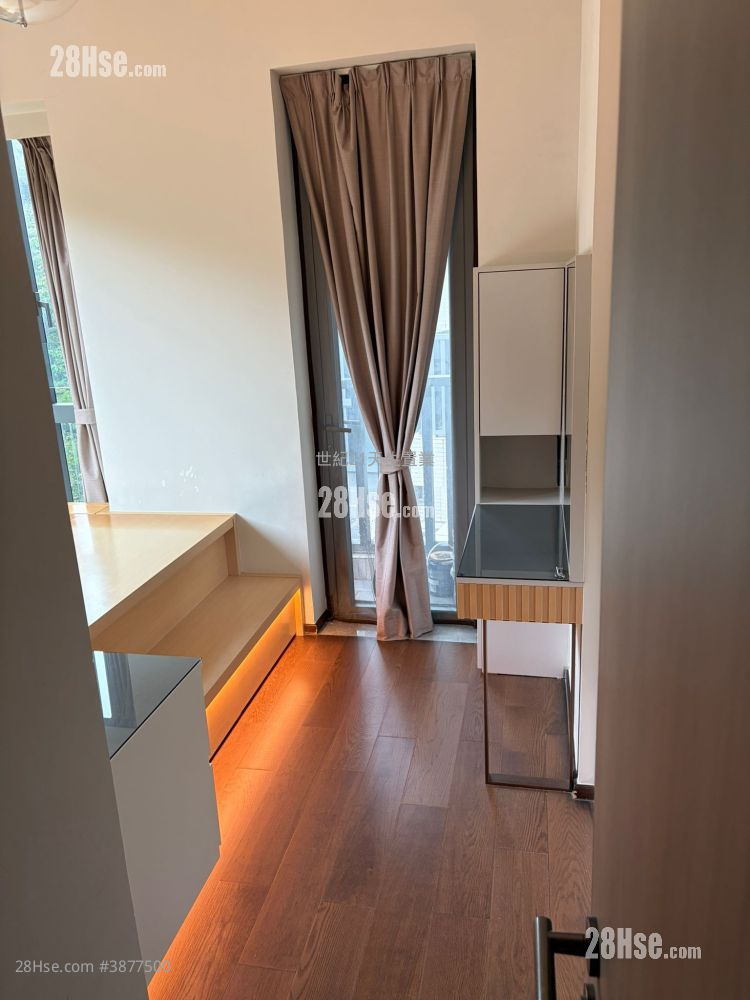 Le Pont Rental 2 Bedrooms , 1 Bathroom 569 ft² ( 52.9 m² )