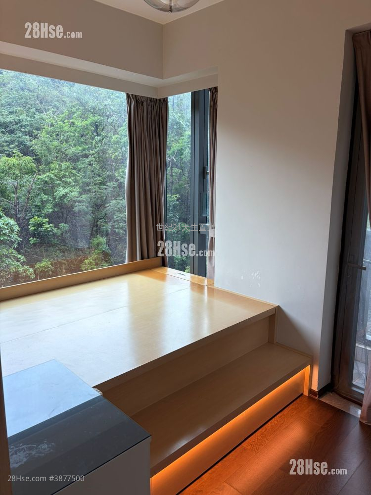 Le Pont Rental 2 Bedrooms , 1 Bathroom 569 ft² ( 52.9 m² )