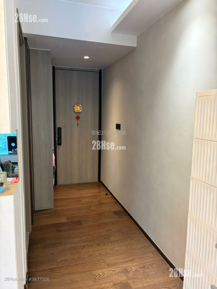Le Pont Rental 2 Bedrooms , 1 Bathroom 569 ft² ( 52.9 m² )
