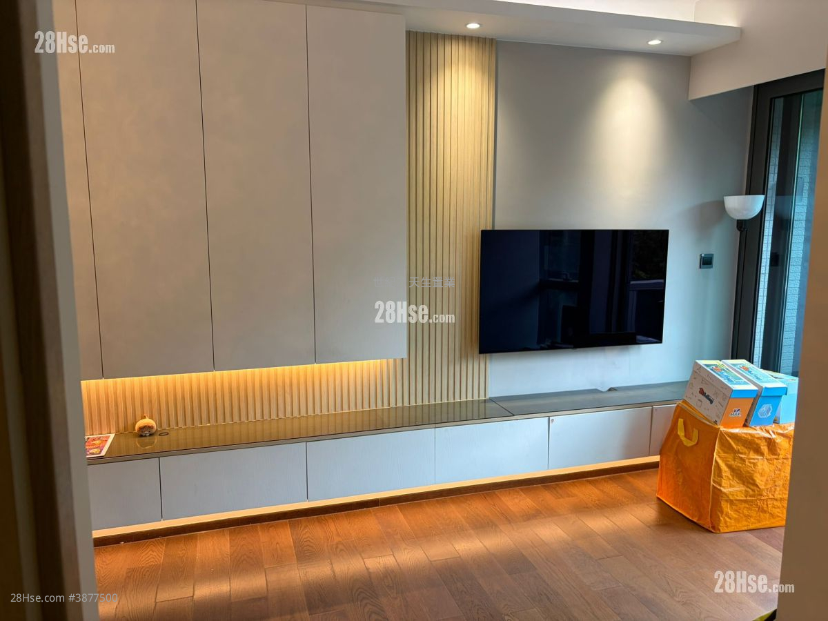 Le Pont Rental 2 Bedrooms , 1 Bathroom 569 ft² ( 52.9 m² )