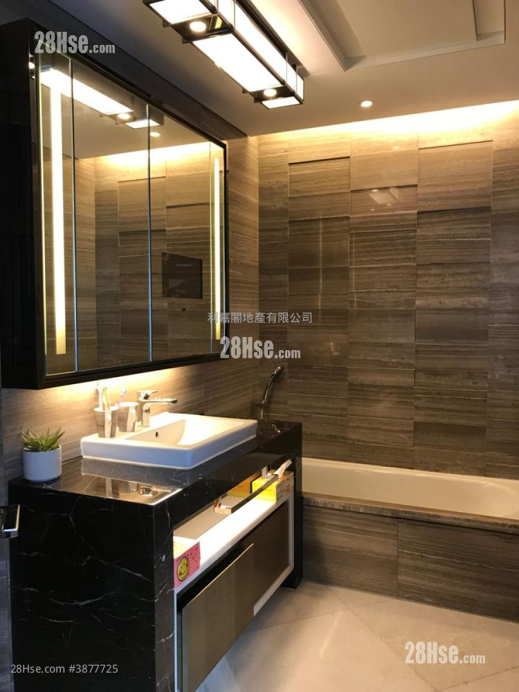 The Austin Sell 3 Bedrooms , 2 Bathrooms 1,002 ft² ( 93.1 m² )