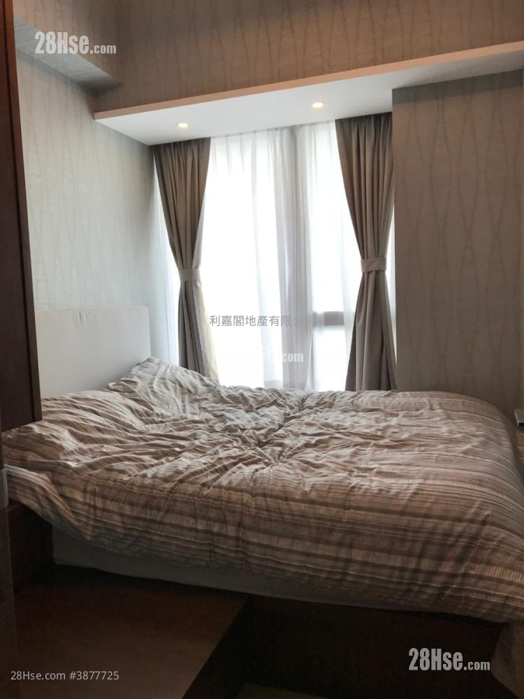 The Austin Sell 3 Bedrooms , 2 Bathrooms 1,002 ft² ( 93.1 m² )