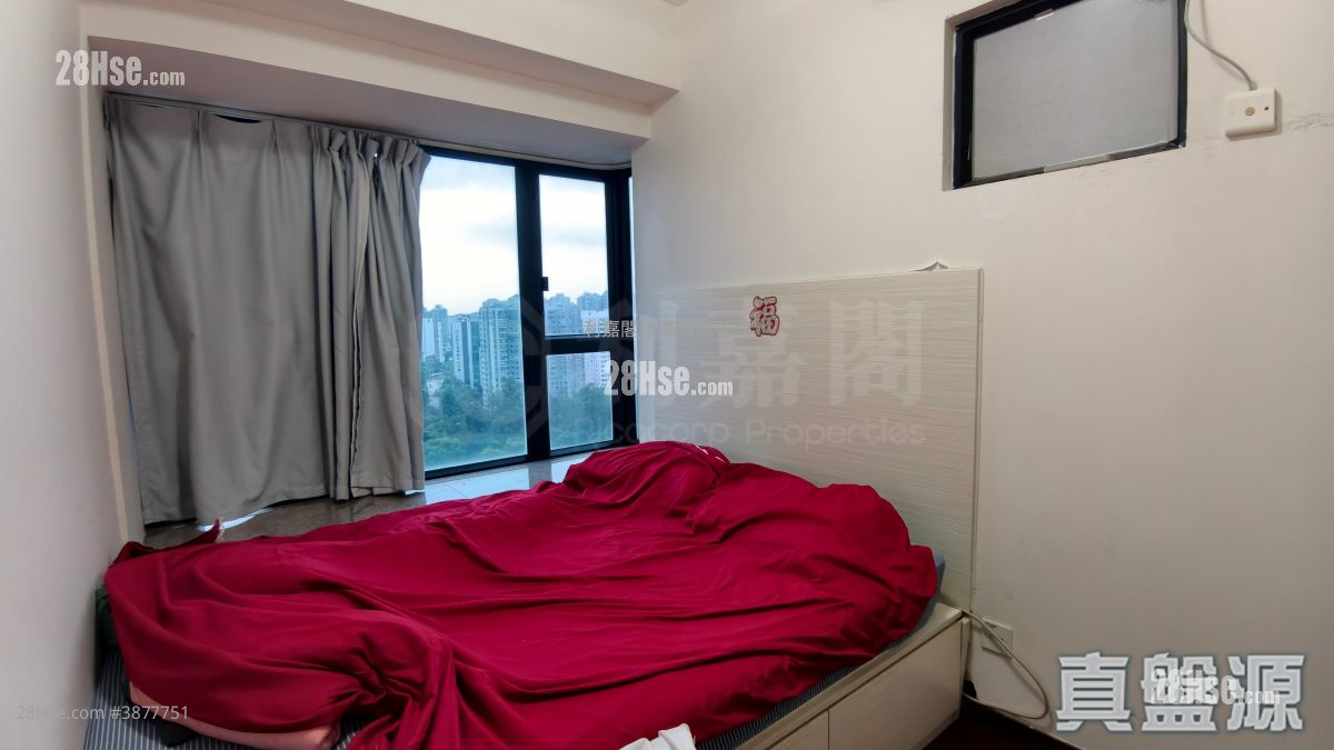 Royal Green Sell 2 Bedrooms 413 ft² ( 38.4 m² )