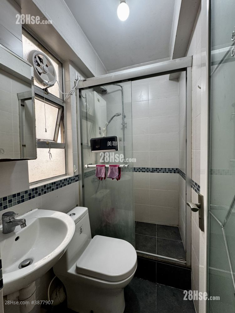 Greenwood Garden Rental 2 Bedrooms , 1 Bathroom 280 ft² ( 26.0 m² )
