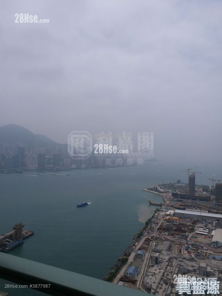 The Victoria Towers Sell 2 Bedrooms , 1 Bathroom 552 ft² ( 51.3 m² )